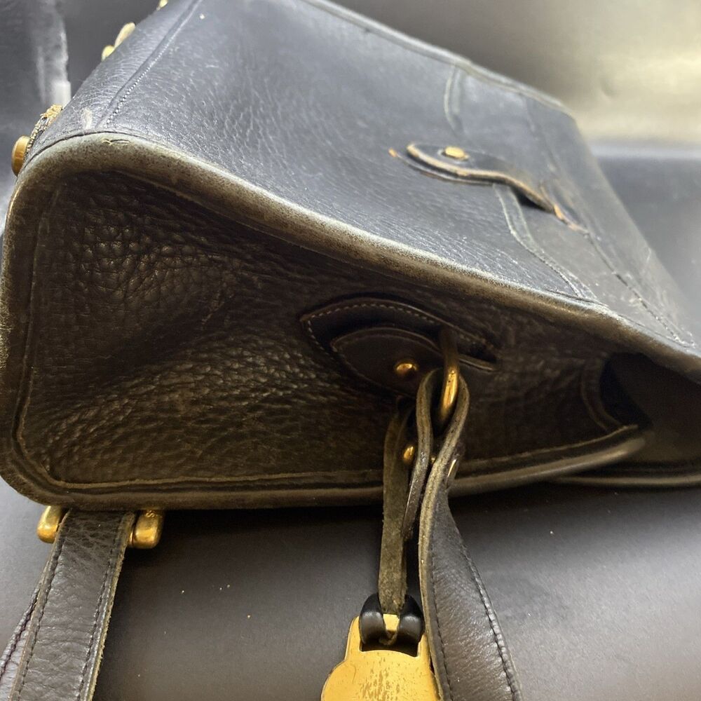 Vintage Dooney & Bourke All Weather Leather Essex Bag - Picture 12 of 16